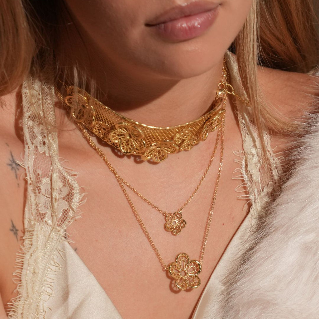 Lace Bloom Necklace