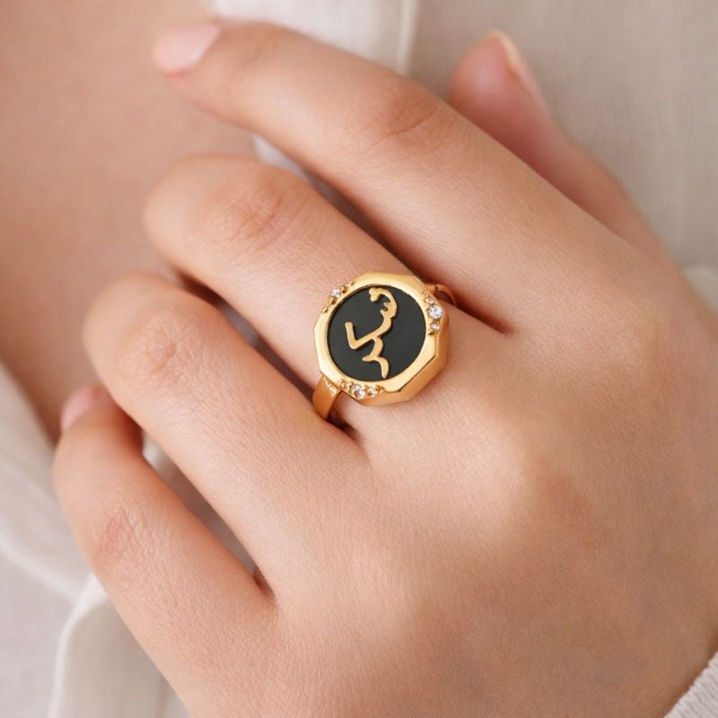 Shukr (Gratitude) Black Onyx Studded Ring