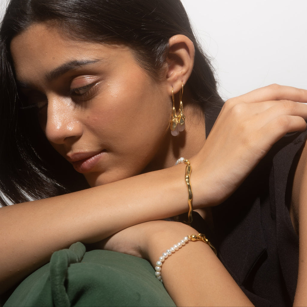 Molten Muse Gold Pearl bracelet
