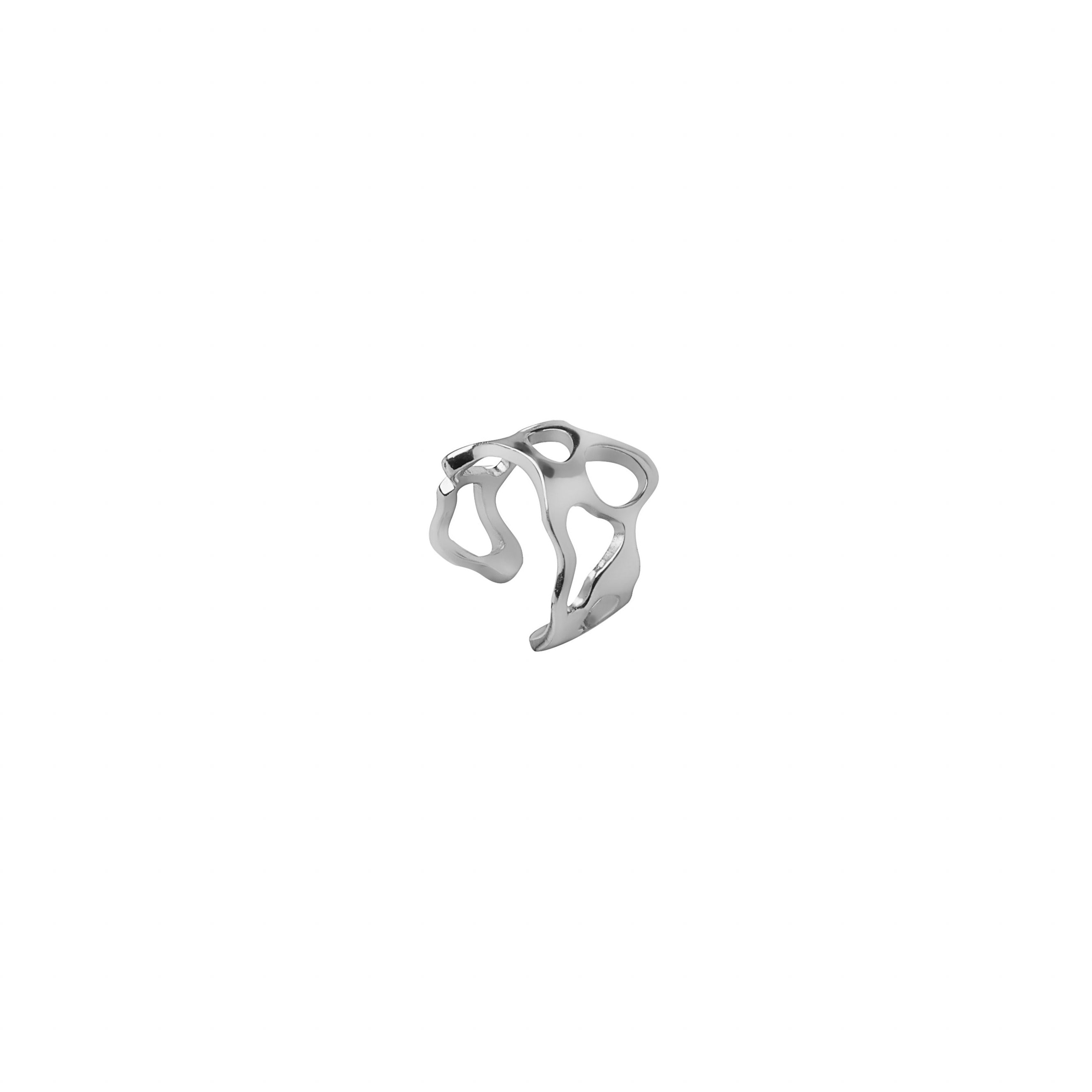 Sara Ali Khan in Molten Plain Ring - Set of 2