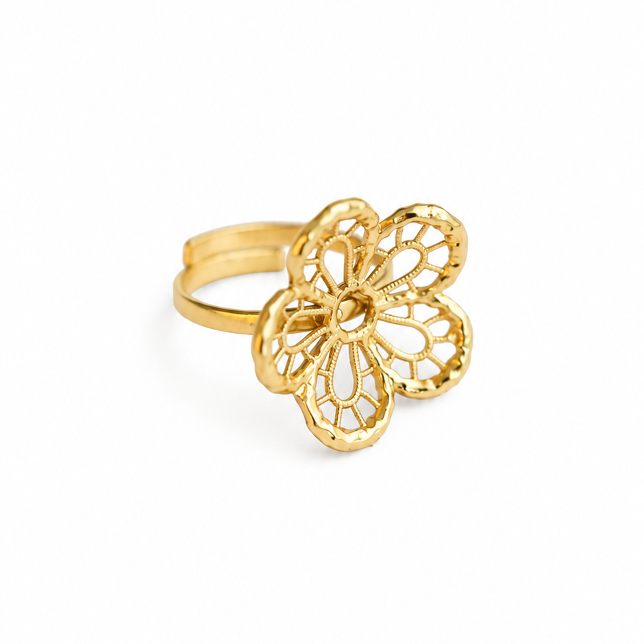 Lace Bloom Gold Ring