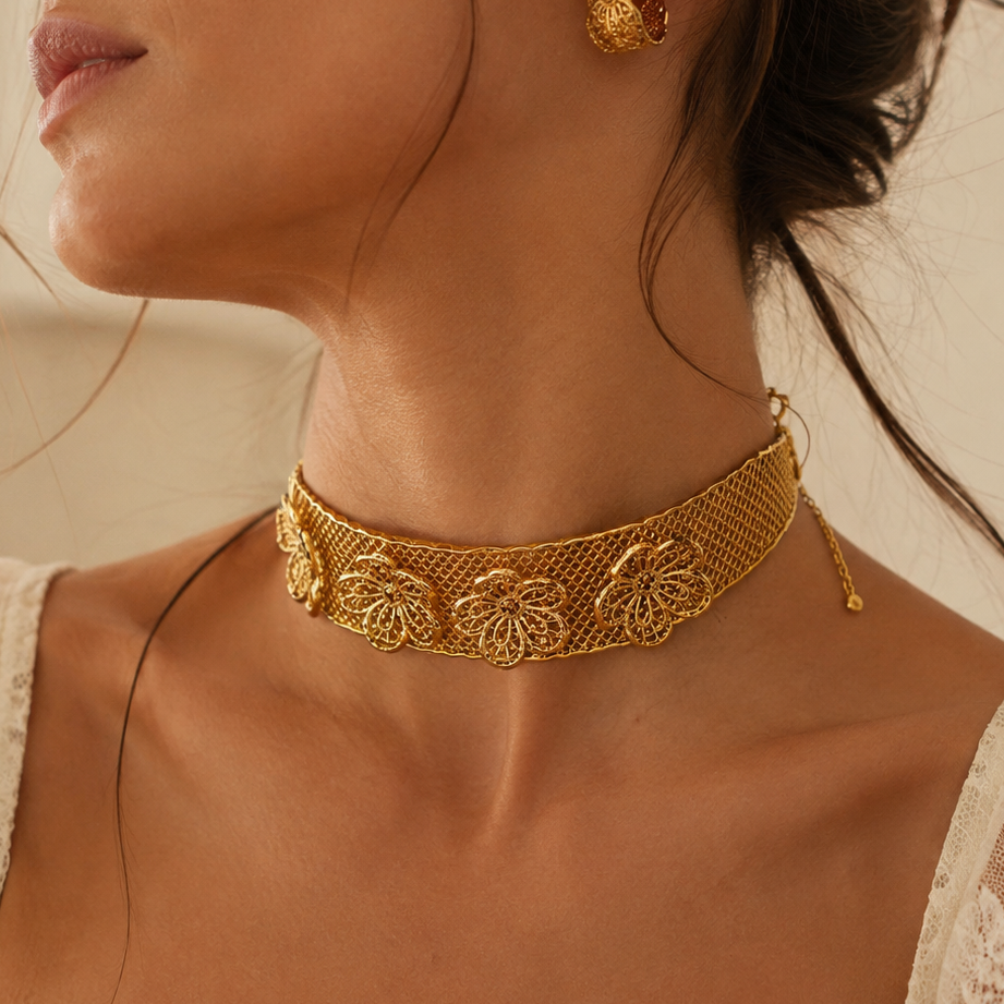 Lace Bloom Gold Choker
