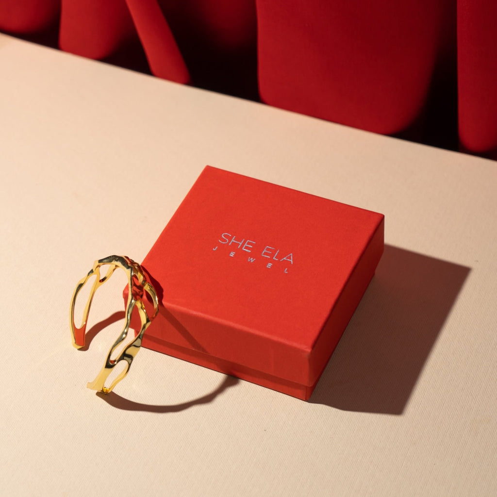 Molten Gold Bangle
